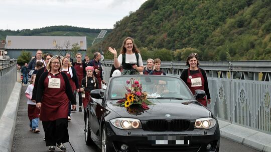 Auch sie schmückte den Festzug zum Winzerfest: Weinkönigin Sylvia war vor 25 Jahren Majestät in Rech.