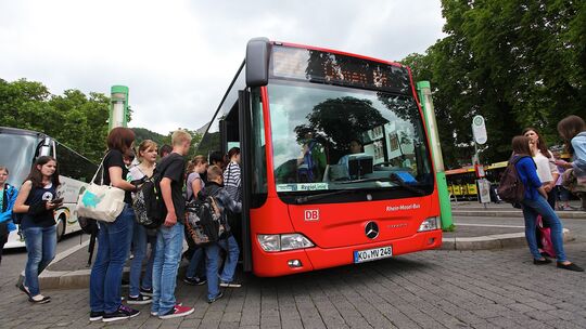 Nach dem dem Wegfall einer Haltestelle gibt es für Schüler schon wieder eine Ausstiegsmöglichkeit auf dem Endertplatz in Cochem.