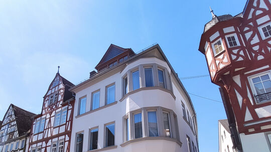 Die Westerwald Bank gehört mit einer Bilanzsumme von rund 4,4 Mrd. Euro zu den größten Volks- und Raiffeisenbanken in Deutschlan