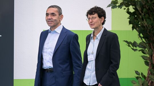 Biontech-Gründer Uğur Şahin und Özlem Türeci Biontech-Gründer Uğur Şahin und Özlem Türeci