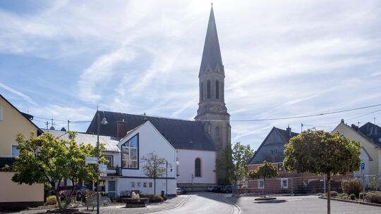 Der Salzplatz in Birkenfeld wird nach der Neugestaltung nicht mehr wiederzuerkenenn sein. Die Stadt hat nun den Auftrag für die Der Salzplatz in Birkenfeld wird nach der Neugestaltung nicht mehr wiederzuerkenenn sein. Die Stadt hat nun den Auftrag für die
