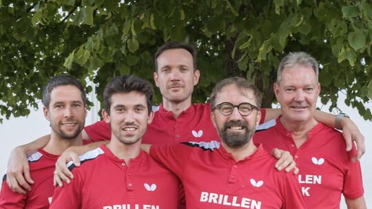 Der VfR Simmern in der Verbandsoberliga-Saison 2026/27: (von links) Tobias Baustert, Justin Seckler, Markus Streicher, Joachim B