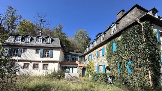 Das Ehepaar Liller hatte viel Energie, Herzblut und auch Geld in die Historische Schlossmühle investiert, die ihr Lebenswerk war Das Ehepaar Liller hatte viel Energie, Herzblut und auch Geld in die Historische Schlossmühle investiert, die ihr Lebenswerk war