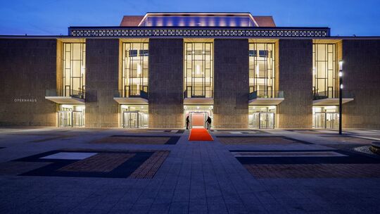 Festakt zur Wiedereröffnung von Kölner Oper und Schauspielhaus