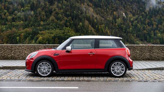 Mini Cooper Dreitürer (2021) von BMW Mini Cooper Dreitürer (2021) von BMW