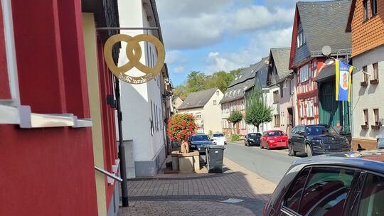 Am Tag nach der Messerattacke erinnert in Kirberg nichts mehr an das Geschehen vom Sonntag, 20. September.