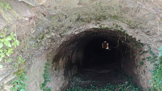 Der alte Tunnel soll für Fußgänger geöffnet werden.