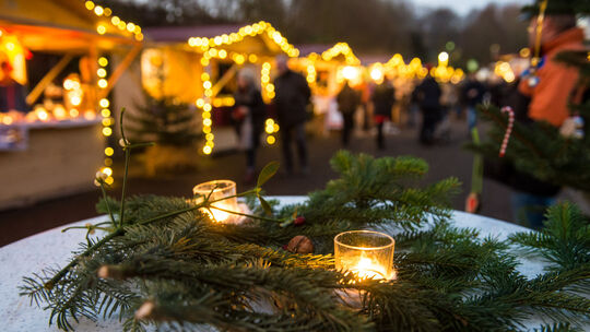 Der stimmungsvolle Weihnachtsmarkt auf dem Hevert-Firmengelände in Nußbaum war seit Jahren ein beliebtes Event. Dass er dieses J