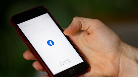Facebook Facebook