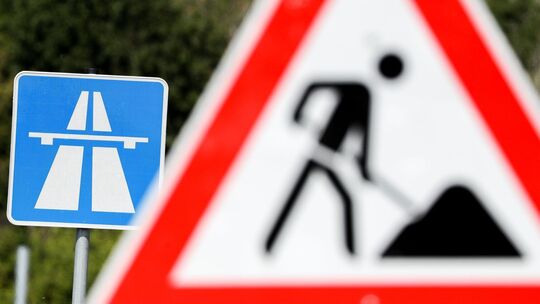 Bauarbeiten auf Autobahn Bauarbeiten auf Autobahn