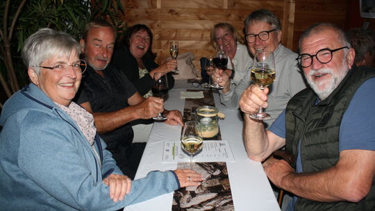 Beim traditionellen Winzerhoffest in Poltersdorf genossen die Besucher in geselliger Runde erneut die schmackhafte Angebotsvielf