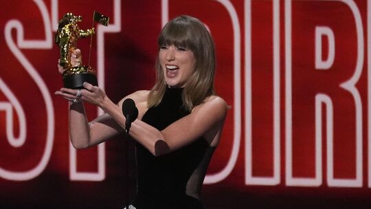 MTV Video Music Awards- Show