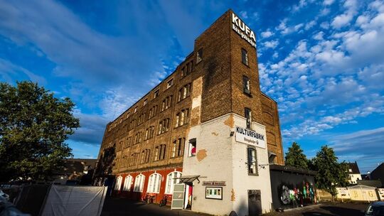 Die Kulturfabrik Koblenz im Stadtteil Lützel wird am ersten Oktoberwochenende wieder Schauplatz für Tanz aller Stilrichtungen. Die Kulturfabrik Koblenz im Stadtteil Lützel wird am ersten Oktoberwochenende wieder Schauplatz für Tanz aller Stilrichtungen.