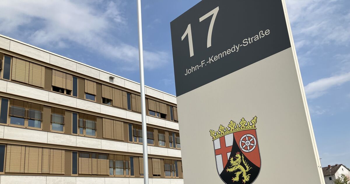 Apartment in Idar-Oberstein: Arson at occupied building is severely ...