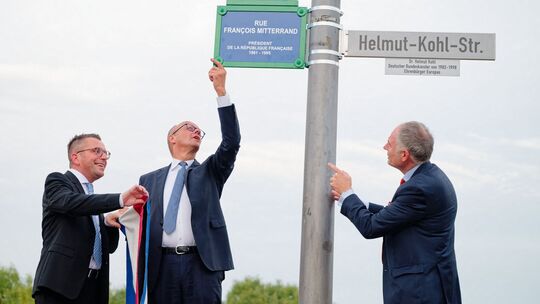Bundeskanzler Merz bei Straßeneinweihung in Saarlouis