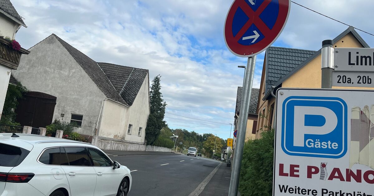 Restaurateur was unaware: Criticism of parking ban in front of pizzeria in ...