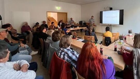 Reger Zuspruch beim jährlichen Demokratie-Treffen in der Göttenbach-Aula