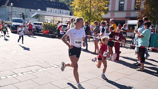 Vorbild für den Nachwuchs, bodenständig und nah bei den Leuten: Die mittlerweile international erfahrene Olivia Gürth (hier als
