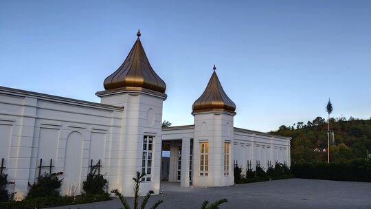 Um den neuen botanischen Garten in Hahnstätten herrscht weiter Streit.