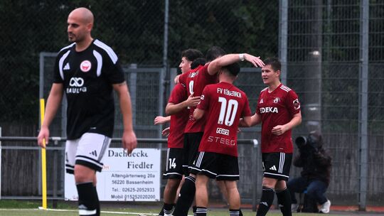 Wie im Spiel gegen Anadolu wollen die Spieler des FV Rübenach auch gegen den heimstarken SV Oberzissen jubeln.