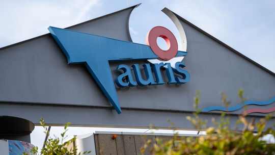 Das Tauris in Mülheim-Kärlich ist seit sechs Jahren geschlossen. Die Stadt hat einiges getan, um das Bad zu retten.