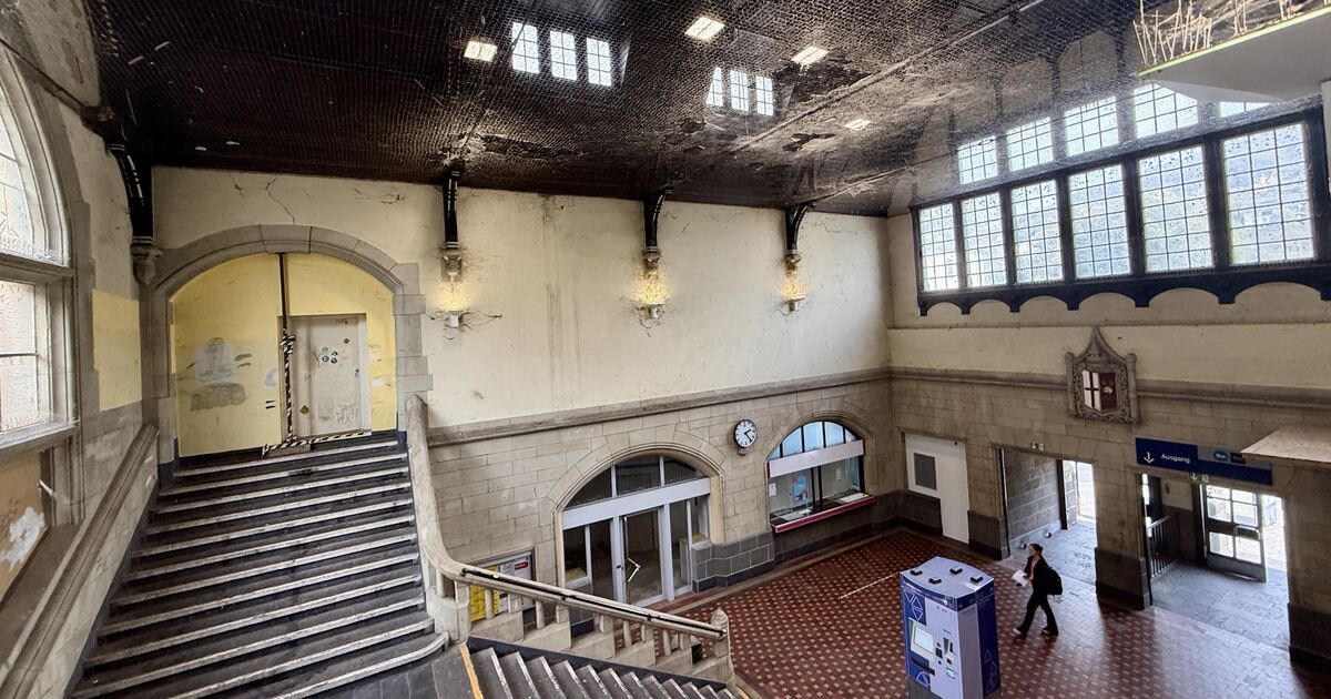 Property for sale: Creepiness factor included: This is what Cochem train ...