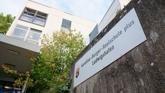 Karolina-Burger-Realschule Karolina-Burger-Realschule