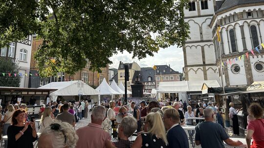 Beim Mittelrhein-Weinfest in Boppard gelten in diesem Jahr neue Sätze für die Standflächen.