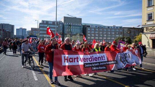 DGB-Aktionstag für den Sozialstaat - Berlin DGB-Aktionstag für den Sozialstaat - Berlin