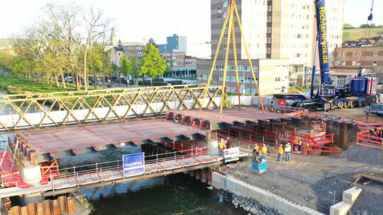 Erkenntnisse aus dem Forschungsprojekt KAHR werden unter anderem beim Brückenbau im Ahrtal berücksichtigt. Ende April wurde die