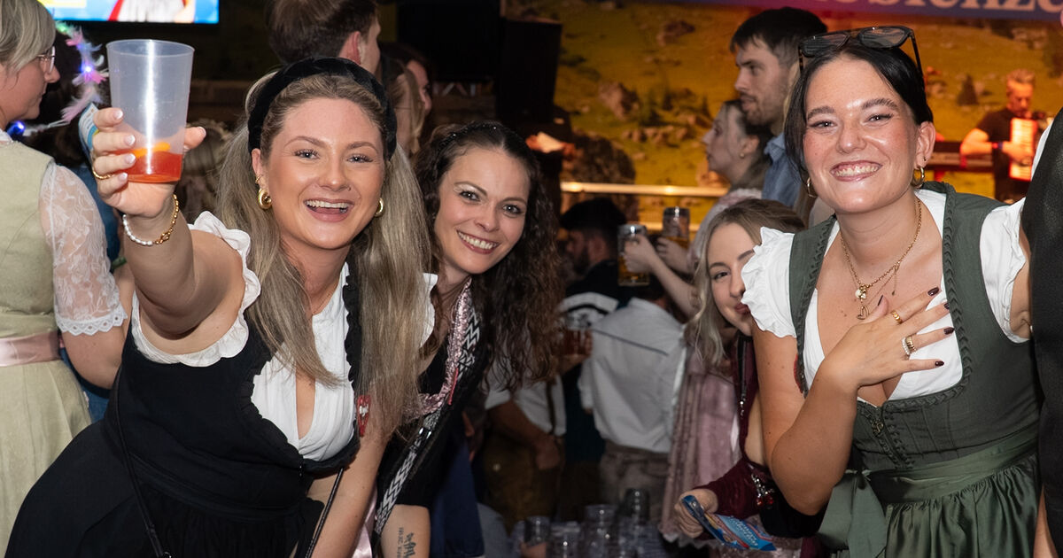 Fun in the beer tent: When the Koblenz Oktoberfest becomes completely ...