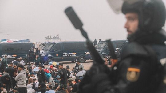 Polizei räumt Migrantenlager in Ceuta