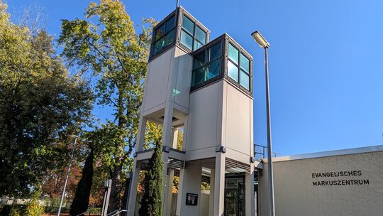 Die Glocken des Gemeindezentrums Markuskirche in der Matthias-Grünewald-Straße werden am Jahresende zum letzten Mal läuten: Das