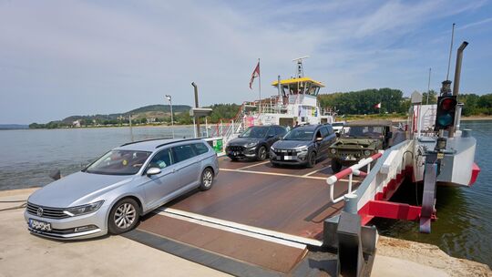 Am Montag, 5. Oktober, hat die Rheinfähre zwischen Bad Breisig und Bad Hönningen wieder ihren regulären Fahrplan aufgenommen. We