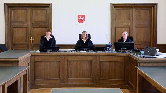 Germanwings-Prozess: Gericht weist Klage Hinterbliebener ab Germanwings-Prozess: Gericht weist Klage Hinterbliebener ab