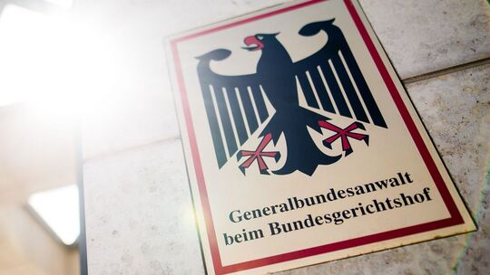 Zu konkreten Details in dem Fall aus Neuwied wollte sich die Pressestelle des Generalbundesanwalts nicht äußern.