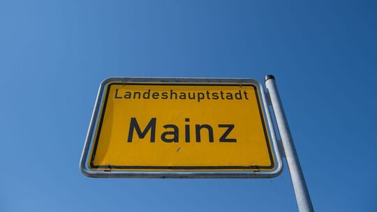 Ortsschild Mainz