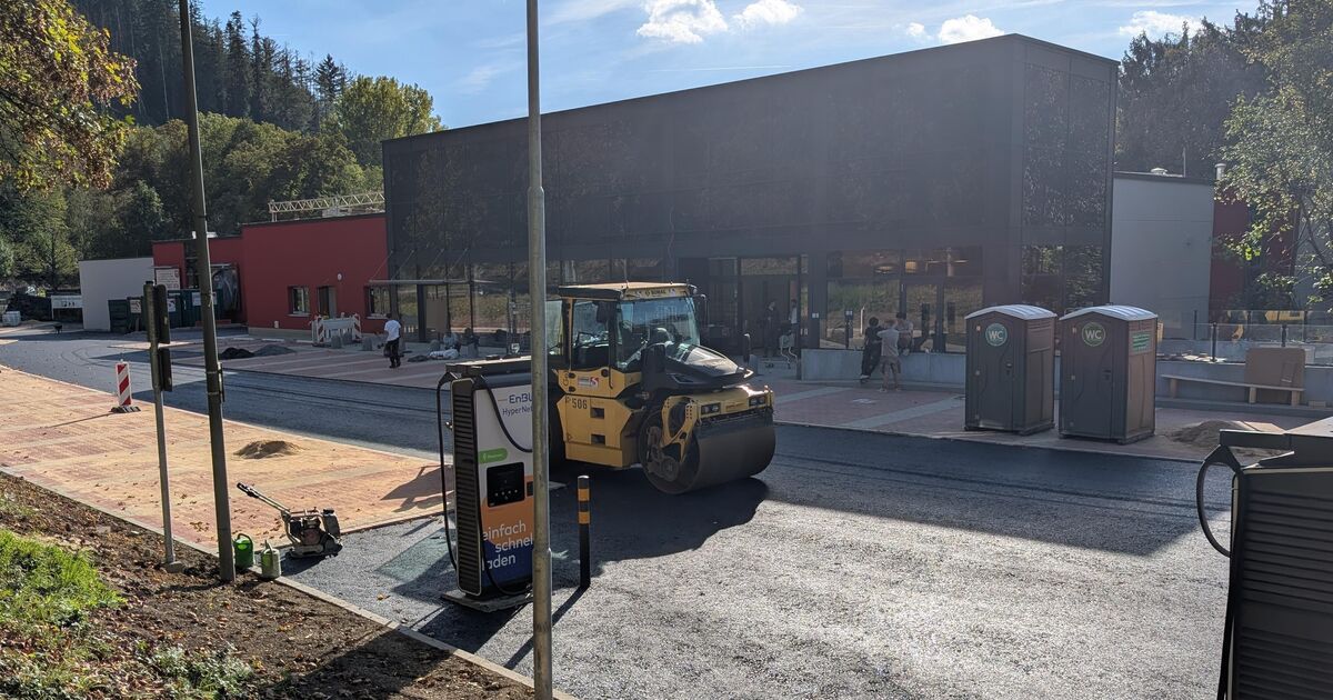 New Rewe Petz in Betzdorf: The parking spaces have also changed - | why?