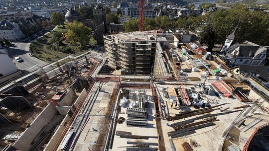Die Arbeiten am Rohbau des „Forums am Schlossgarten“ auf dem Andernacher Ernestusplatz werden in den kommenden Wochen abgeschlos