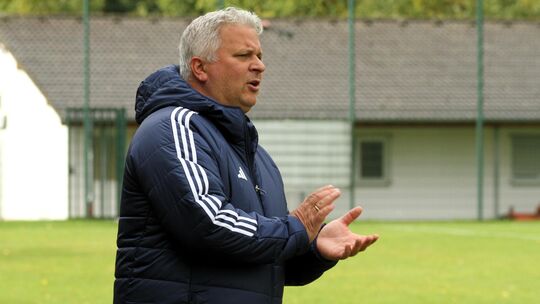 Nach einem emotional fordernden Auswärtsspiel bei der SV Elversberg hofft Timo Kluger, dass sein 1. FFC Montabaur gegen Niederki Nach einem emotional fordernden Auswärtsspiel bei der SV Elversberg hofft Timo Kluger, dass sein 1. FFC Montabaur gegen Niederki