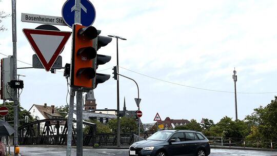 Ab Montag, 12. Oktober, wird ein Teil der Ochsenbrücke gesperrt. Autofahrer müssen mit Verkehrsbeeinträchtigungen rechnen.
