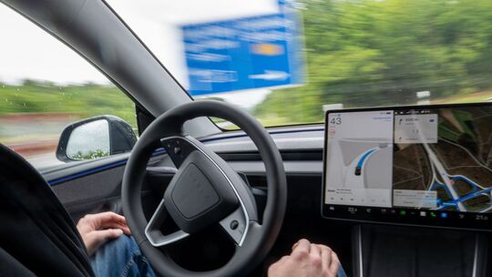 Teslas Fahrassistenzsystem