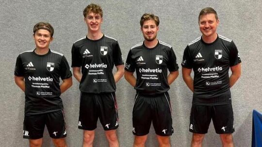 Johannes Willeke, Louis Mesenholl, Colin Grave und Kevin Braatz sind bereit für den Saisonstart in der Tischtennis-Verbandsoberl Johannes Willeke, Louis Mesenholl, Colin Grave und Kevin Braatz sind bereit für den Saisonstart in der Tischtennis-Verbandsoberl