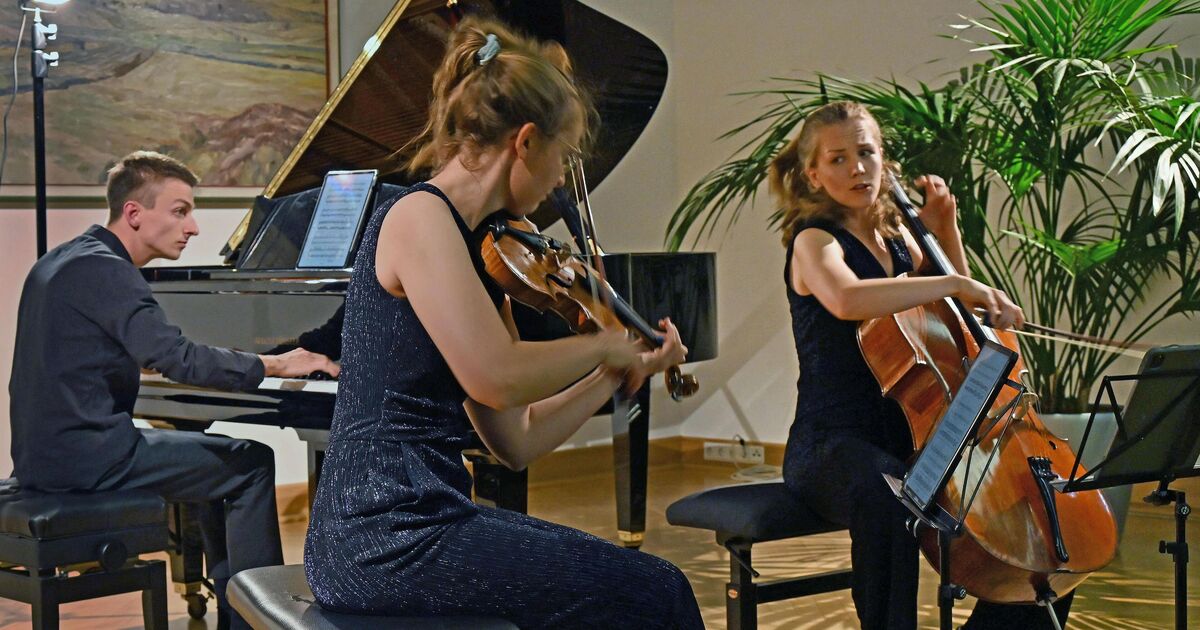 Villa Musica scholarship recipients: Amelio Trio delights with chamber ...