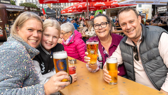 Auch Gäste aus den Niederlanden genossen die Food-Truck-Meile in Linz.