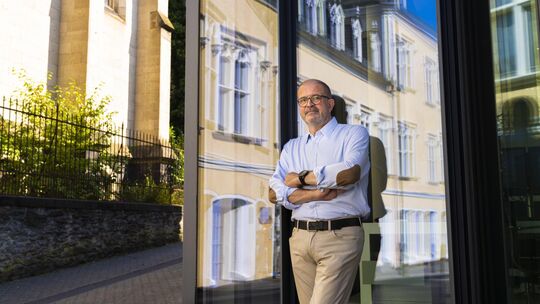 Der CDU-Landtagsabgeordnete Peter Moskopp äußert sich überrascht über die Neuigkeiten von der WHU-Otto Beisheim School of Manage