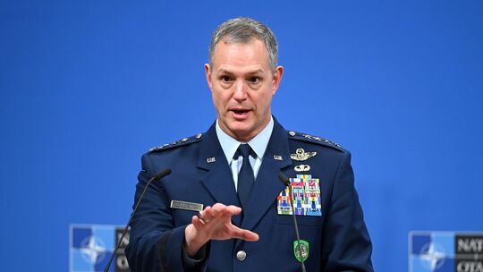 Der Oberbefehlshaber der Nato-Streitkräfte in Europa