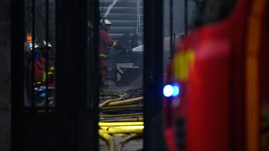 Brand in Markthalle in Paris