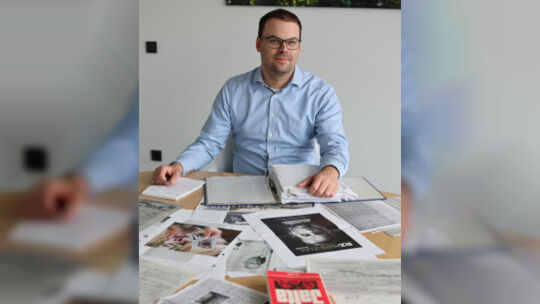 Maximilian Eckhardt ist seit vielen Jahren Boris von Skossyreff auf der Spur. Seine Recherchen münden in das neue Magazin, das d Maximilian Eckhardt ist seit vielen Jahren Boris von Skossyreff auf der Spur. Seine Recherchen münden in das neue Magazin, das d