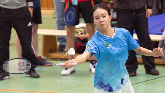 Gute Nerven: Hehui Zhou zeigt im abschließenden Mixed eine klasse Leistung und holt den entscheidenden Punkt für die SG Rheinhes Gute Nerven: Hehui Zhou zeigt im abschließenden Mixed eine klasse Leistung und holt den entscheidenden Punkt für die SG Rheinhes
